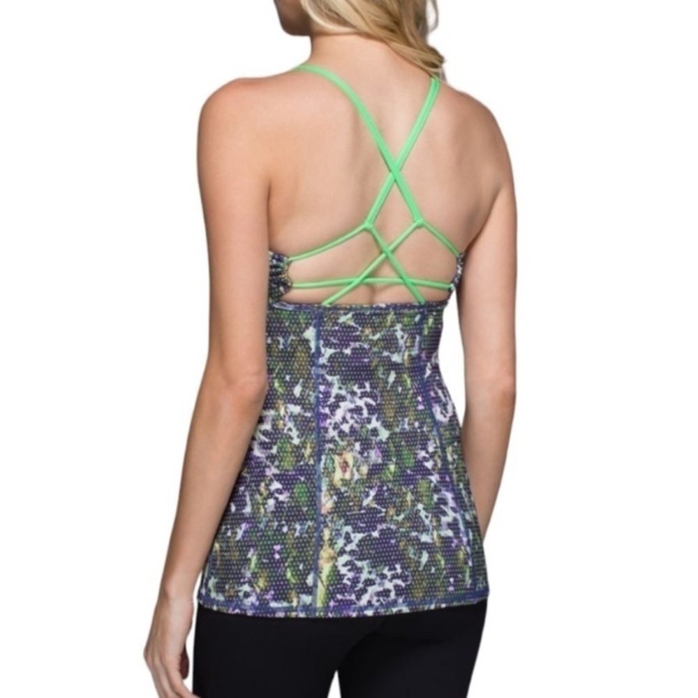 Lululemon Dancing Warrior Tank, Size 6 - Picture 2 of 10